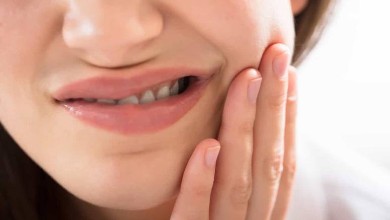 Common Causes of Canker Sores – Entirely Health