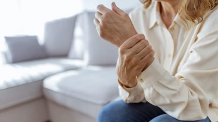 Warning Signs of Leukemia – Page 4 – Entirely Health