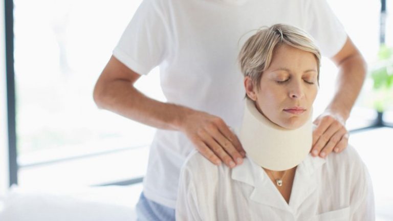 8 Best Stretches and Exercises for Whiplash Injury – Entirely Health